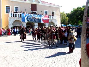 gallery_7576_1166_53364.jpg